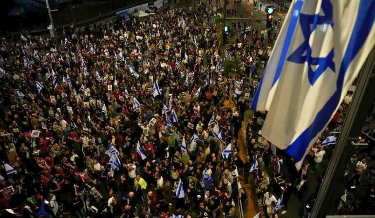 photo: Saturday protests calling for the release of captives have become a regular occurrence in Tel Aviv and other parts of the country 